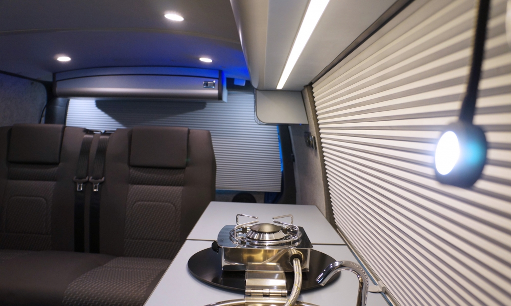 swell_blinds_iron_can_foldy_sink_burner_rib_112cm_bedseat_Volkswagen_transporter_t5