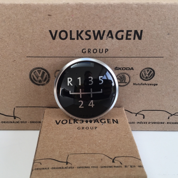 5-speed-gear-knob-emblem-vw-t6