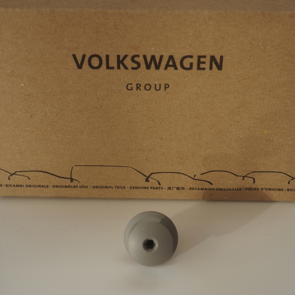 Moonrock-grey-panel-clip-vw-t5-t6