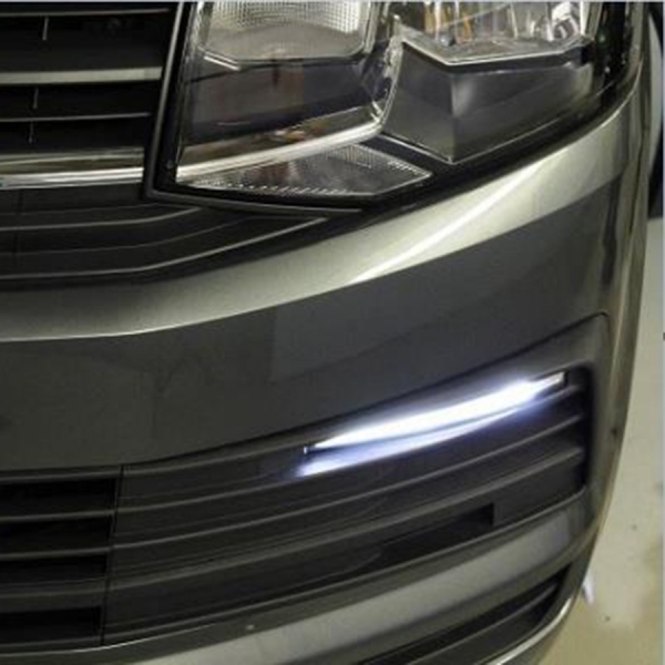 T6_DLR_daylight-running-light-transporter